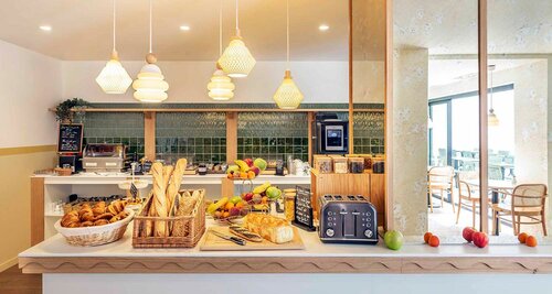 Внешний вид отеля Hotel Kemaris в Биаррце, фото 4