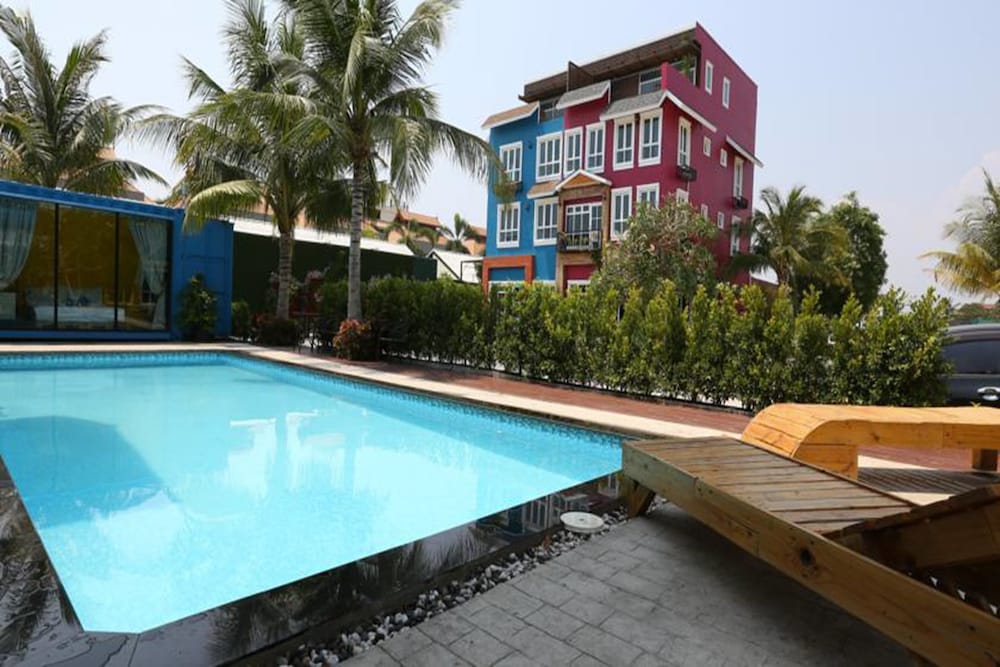 Фото Chaamaran Boutique Hotel