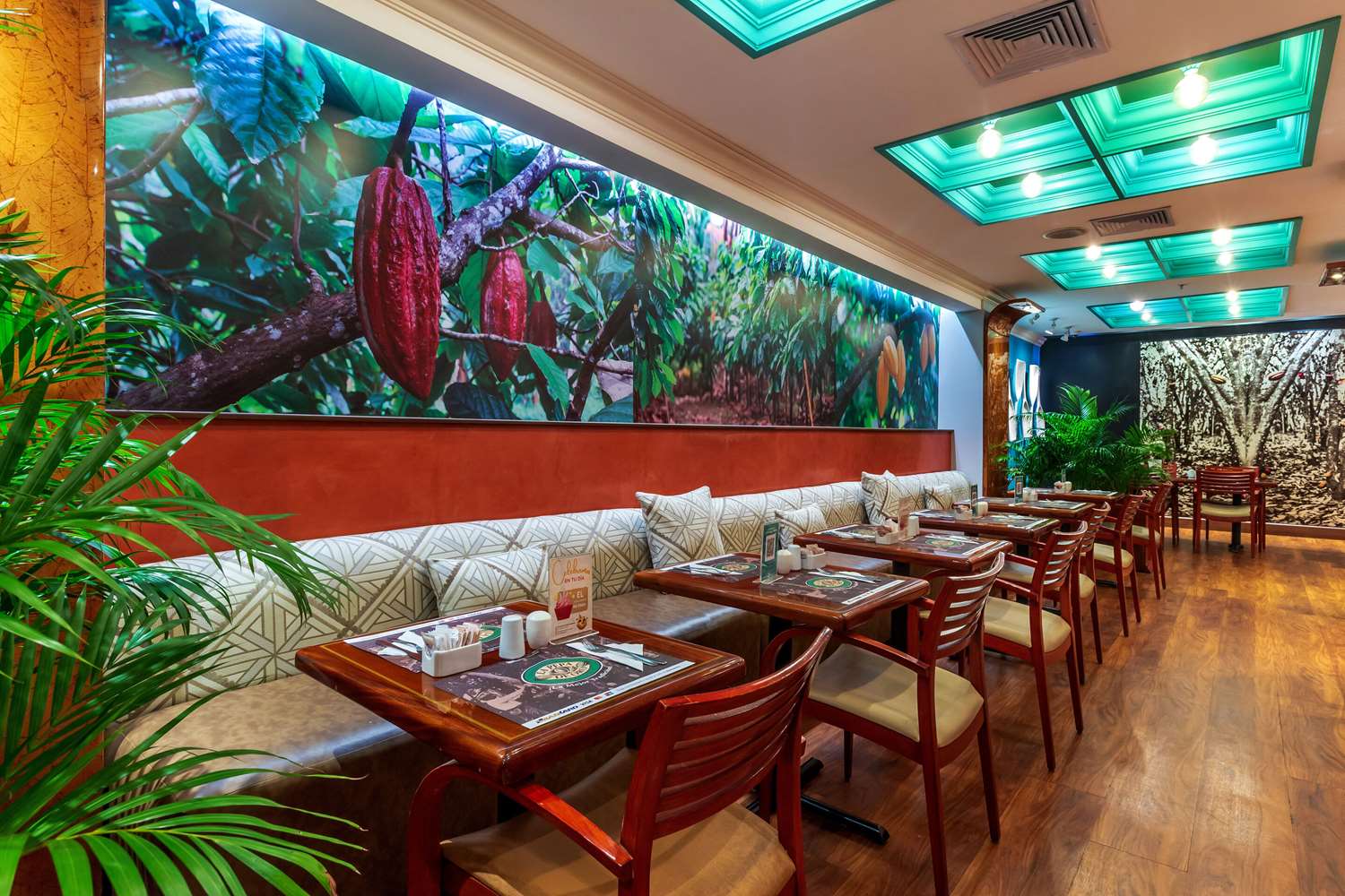 Фото Grand Hotel Guayaquil, Ascend Hotel Collection