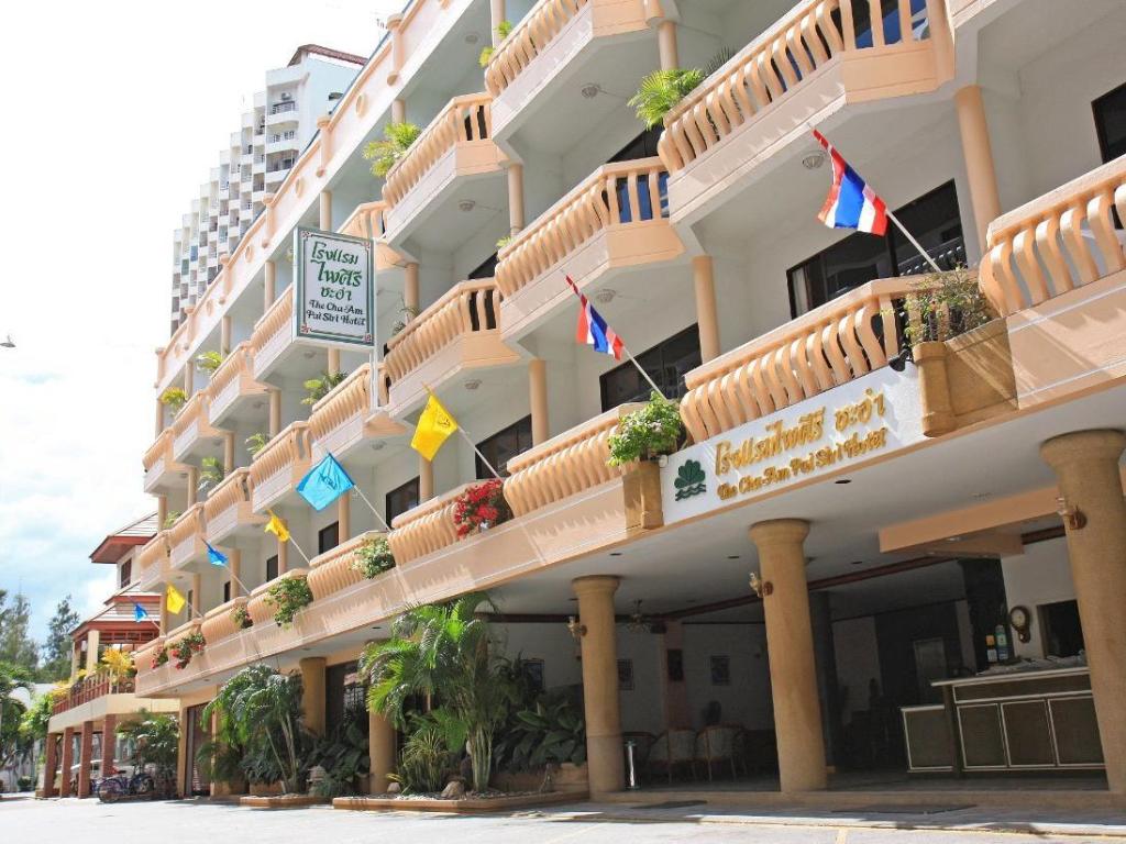 Фото отеля 1