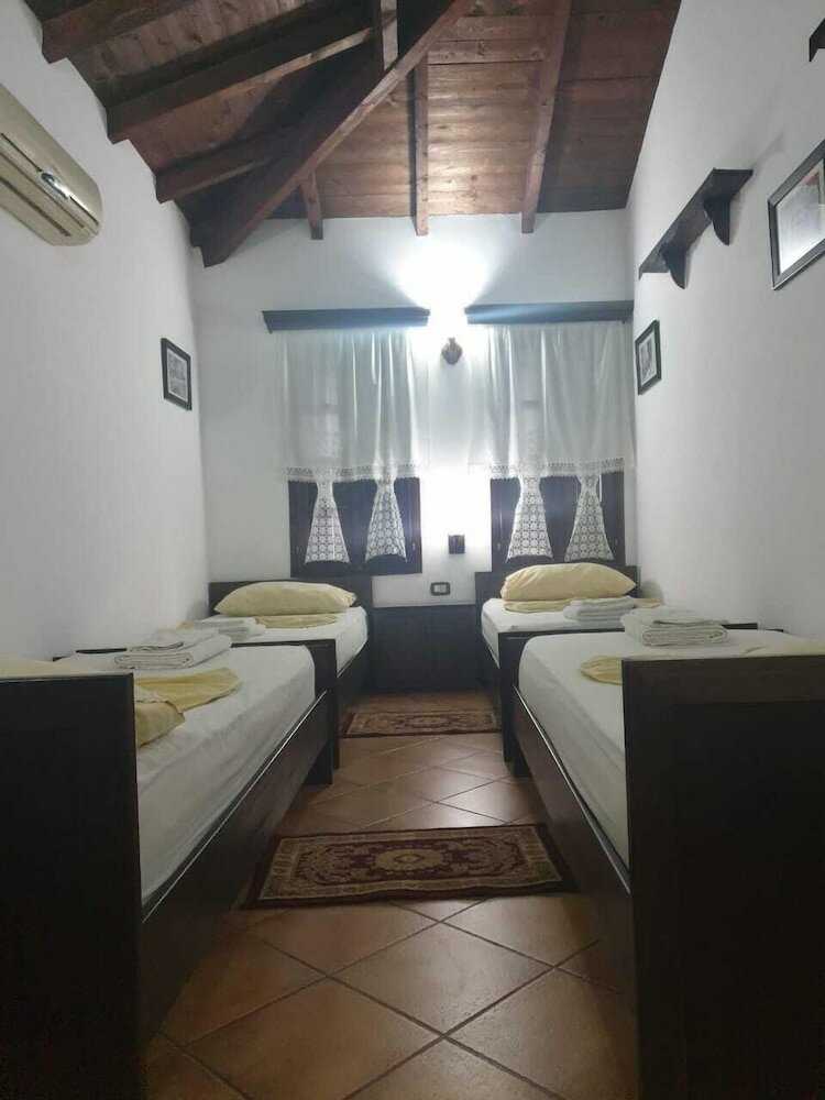 Фото Guva Mangalem Hotel Restaurant