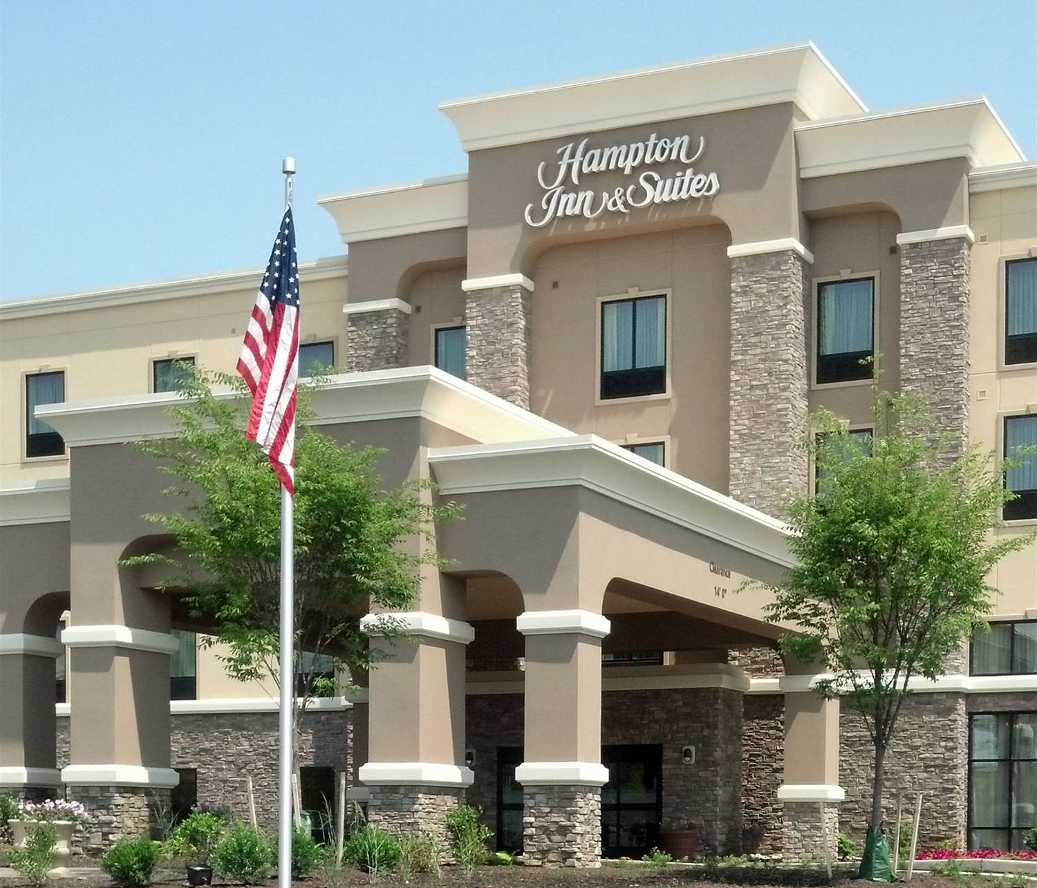 Фото Hampton Inn & Suites Philadelphia Montgomeryville