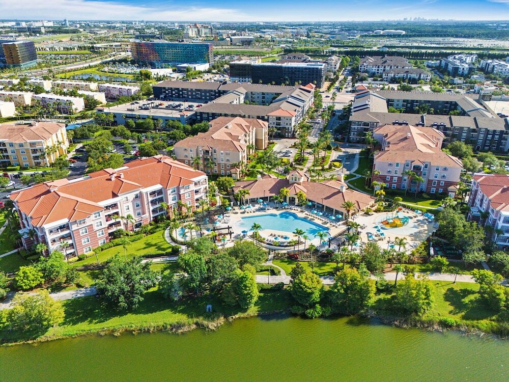 Фото Lakeview Condo, Directly Next To Pool! Near Wdw