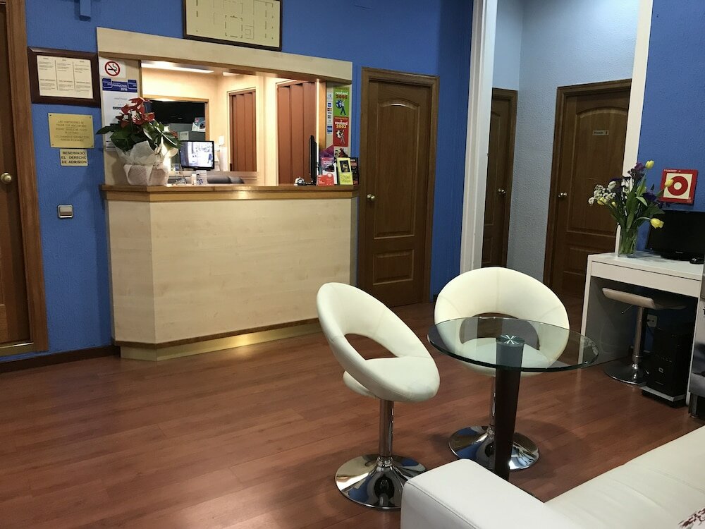 Фото Hotel Pelayo