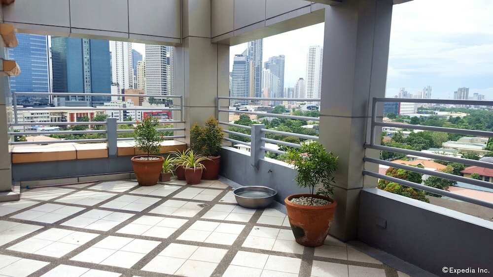 Фото Lourdes Suites