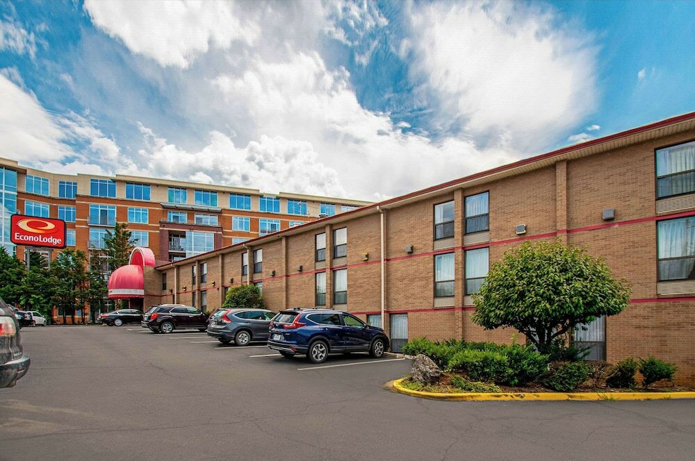 Фото Econo Lodge Metro