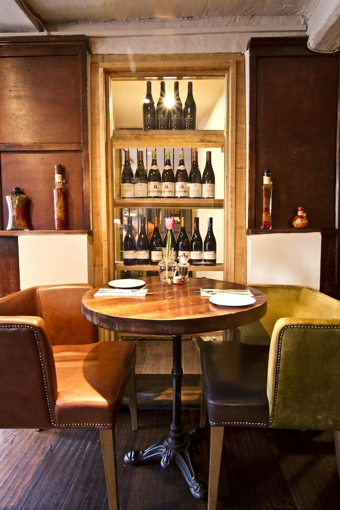 Фото The Chapter House