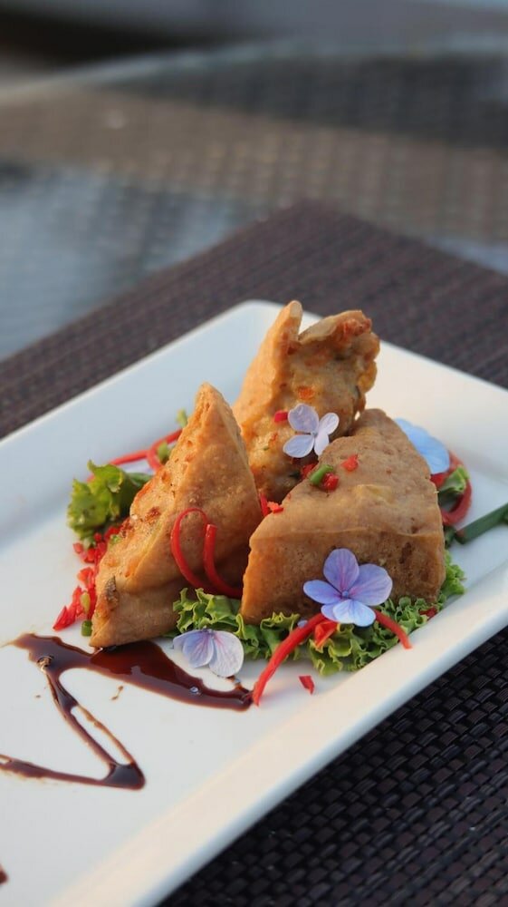 Фото Kusuma Agrowisata Resort & Convention Hotel