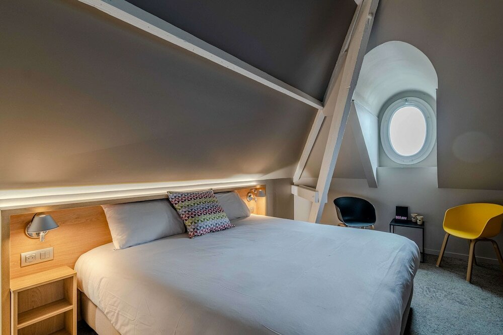 Фото Campanile Caen Centre Gare