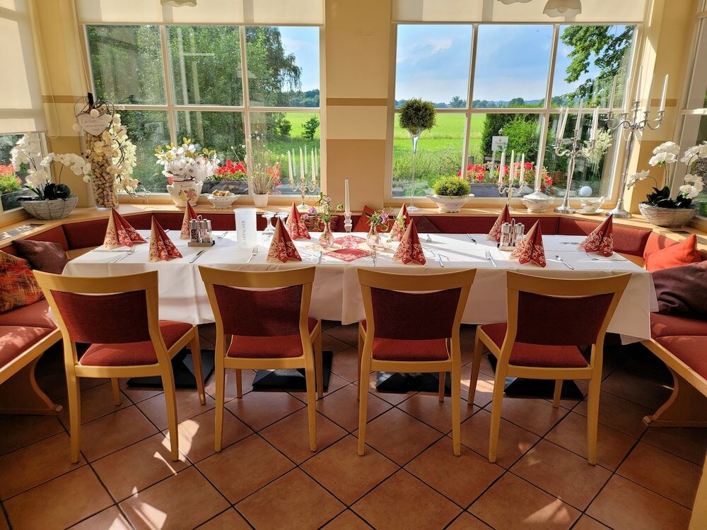 Фото Hotel Alttolkewitzer Hof Dresden