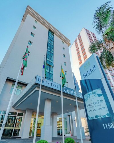 Внешний вид отеля Bristol Centro Cívico Multy Hotel в Куритибе, фото 3