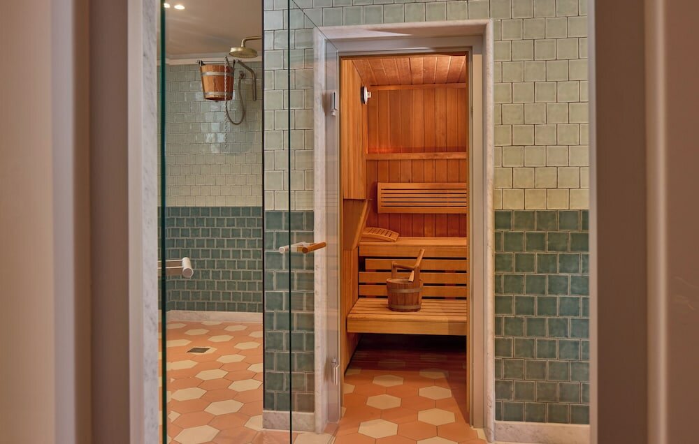 Фото The July - Boat & Co