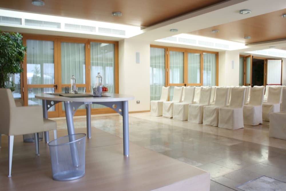 Фото Al Tezzon Hotel