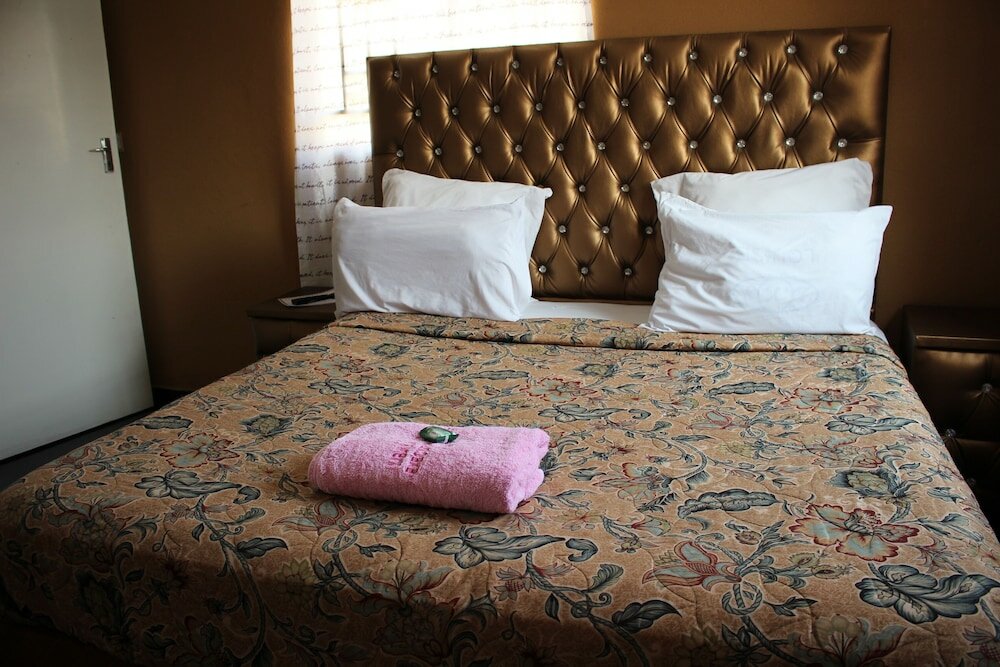 Фото Libala South Executive Lodge