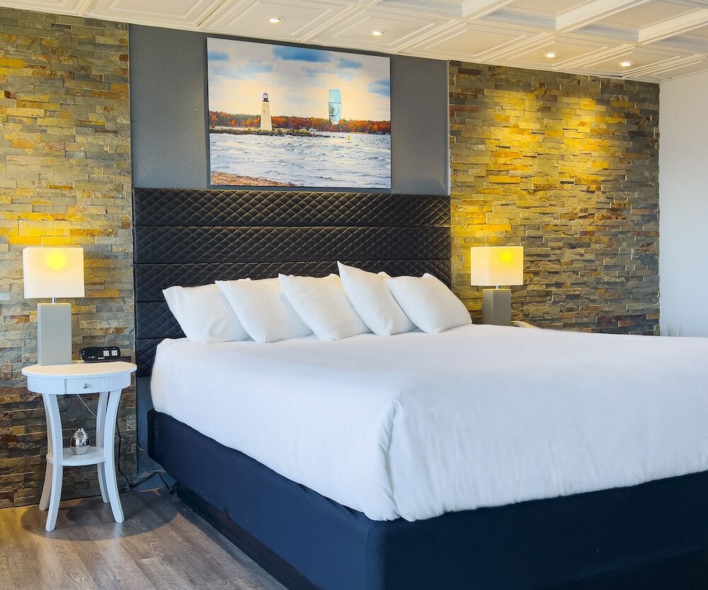 Фото Terrace Bay Hotel