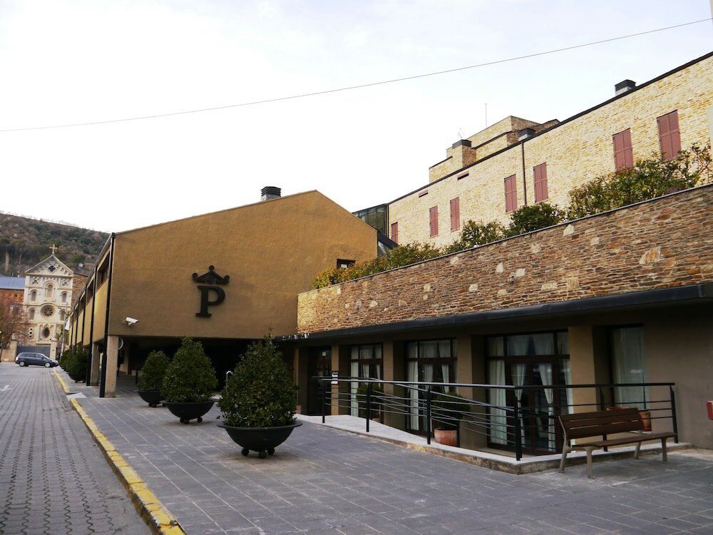 Фото Parador de la Seu d'Urgell
