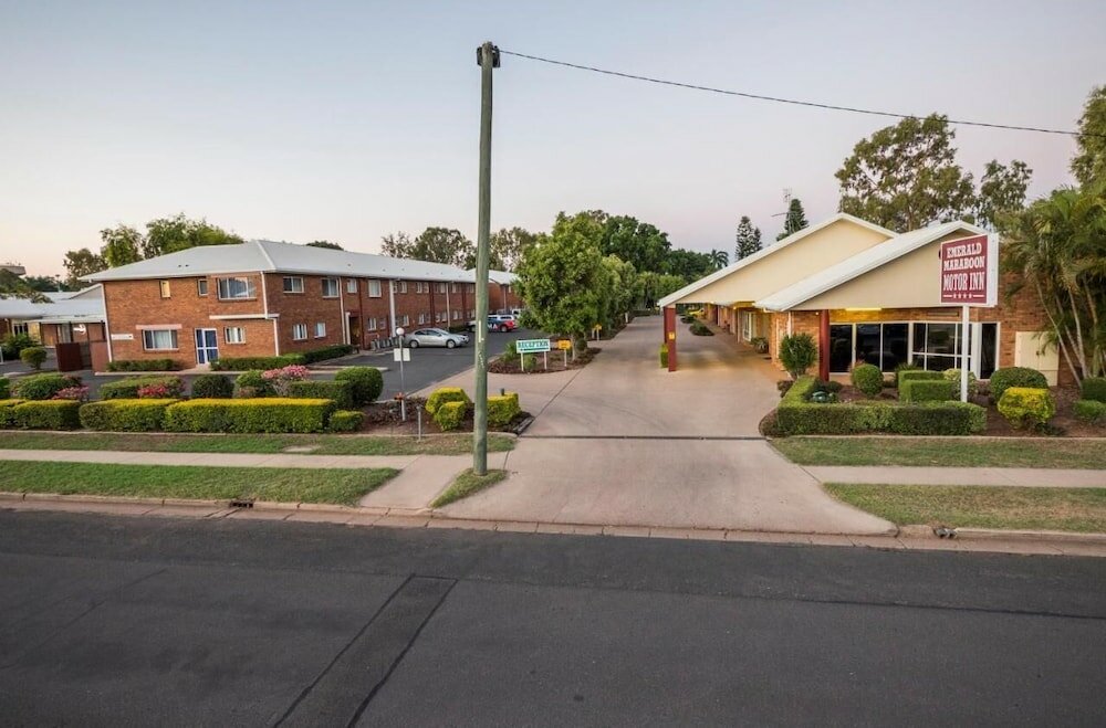 Фото Emerald Maraboon Motor Inn