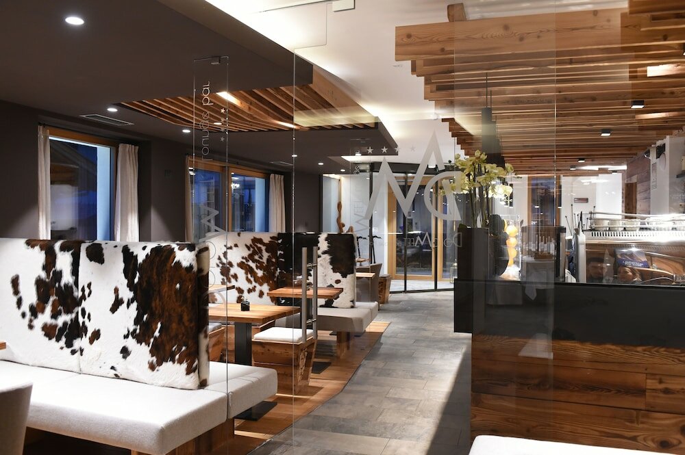 Фото Dolomeet Boutique Hotel