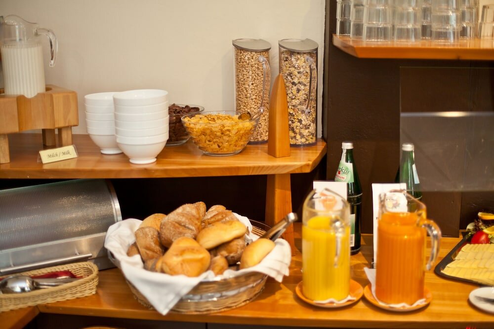 Фото Hotel Königshof Hamburg