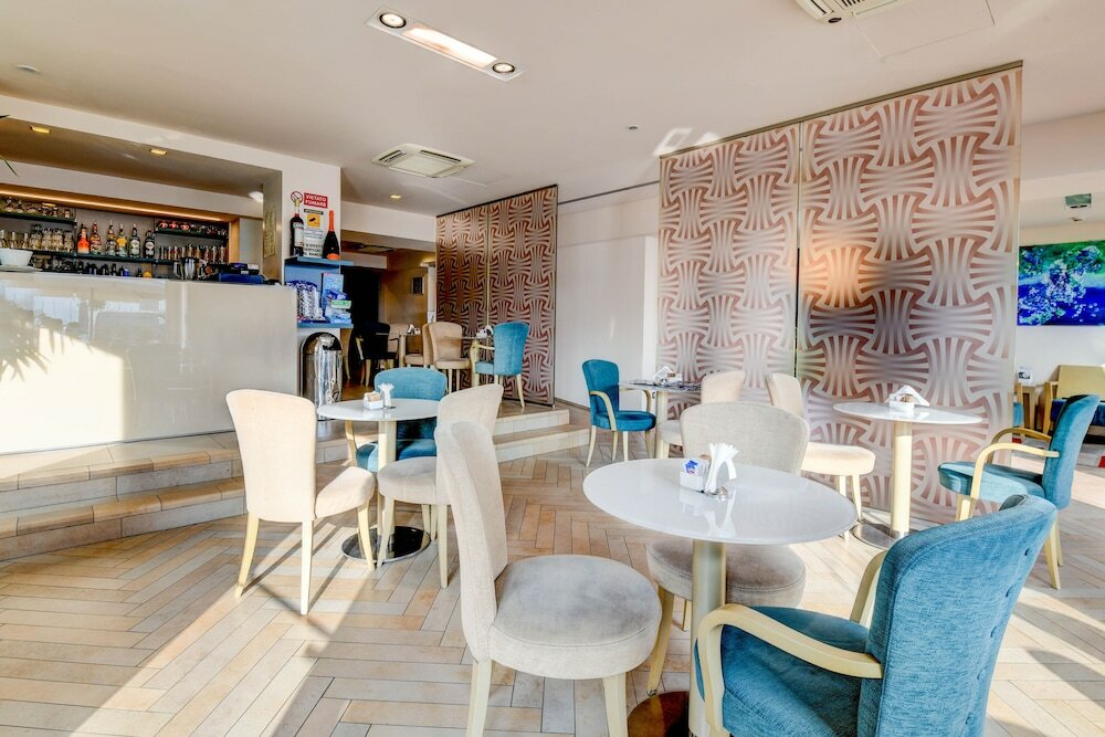 Фото Hotel Tripoli