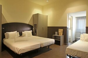 Гостиница Chic&Basic Zoo