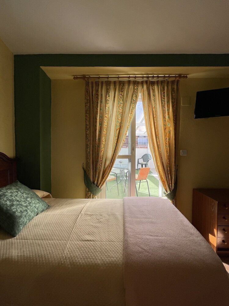 Фото Hotel Arunda II