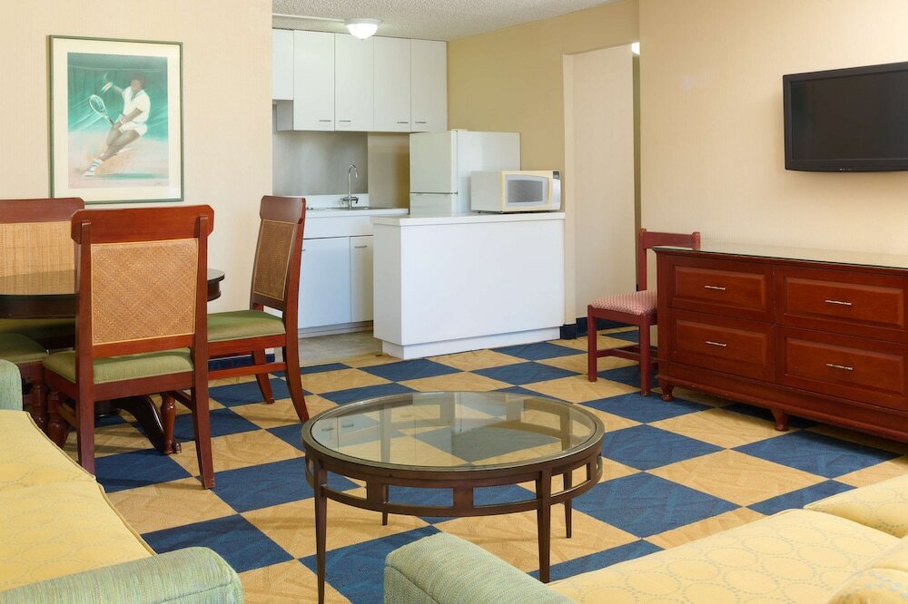 Фото Ewa Hotel Waikiki