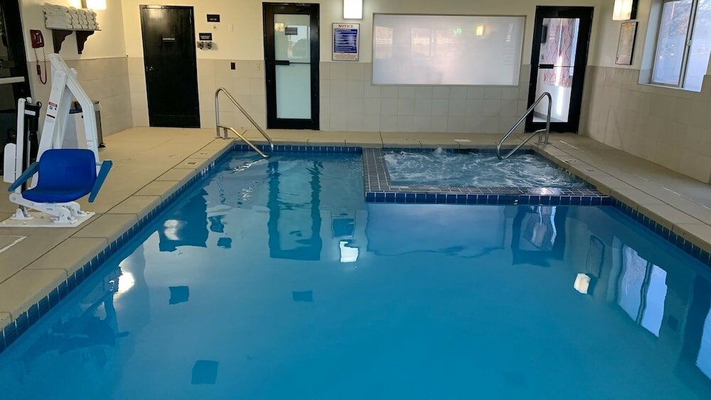 Фото Comfort Inn Garden City