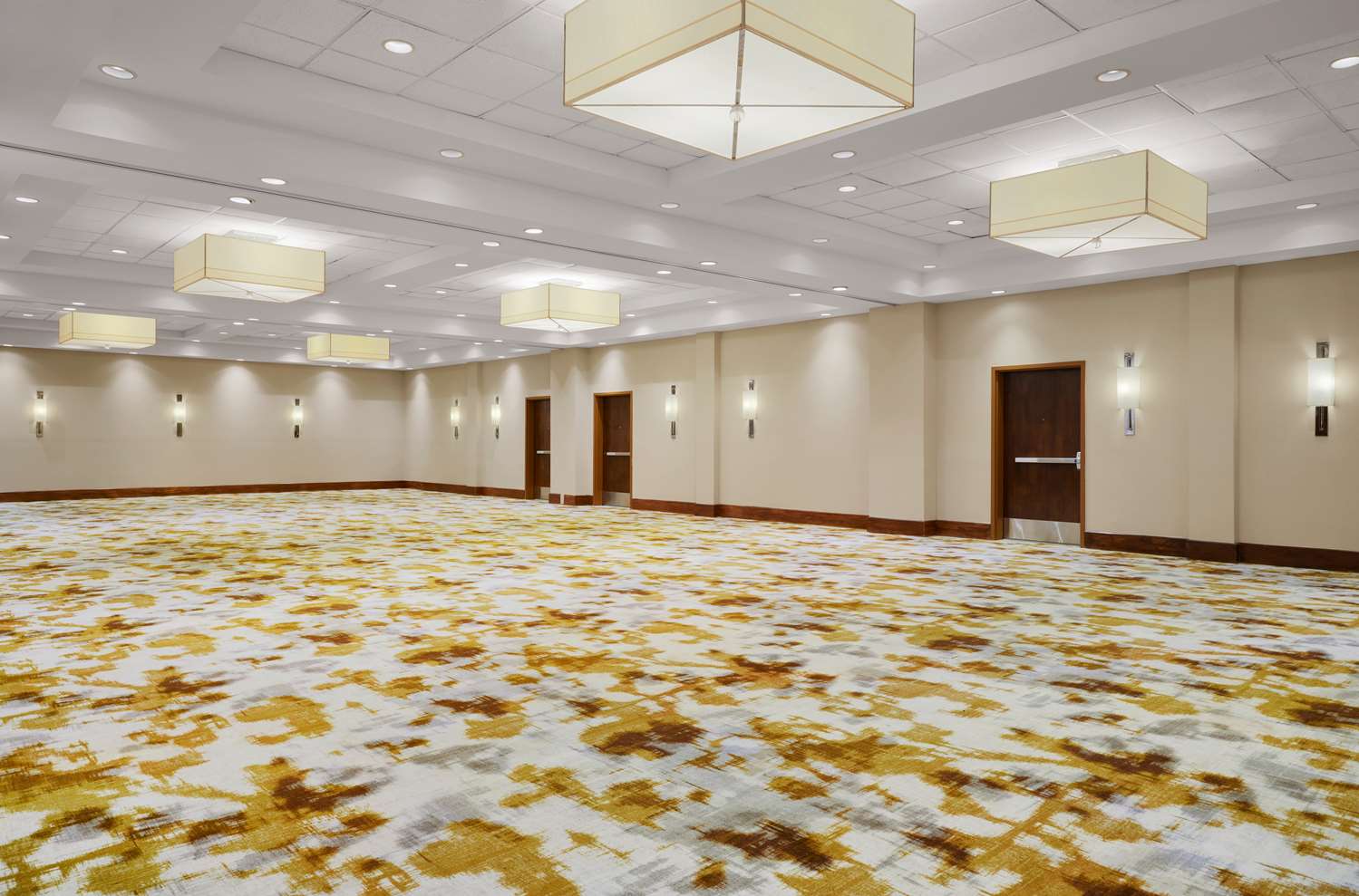 Фото Hilton Garden Inn Dallas Richardson