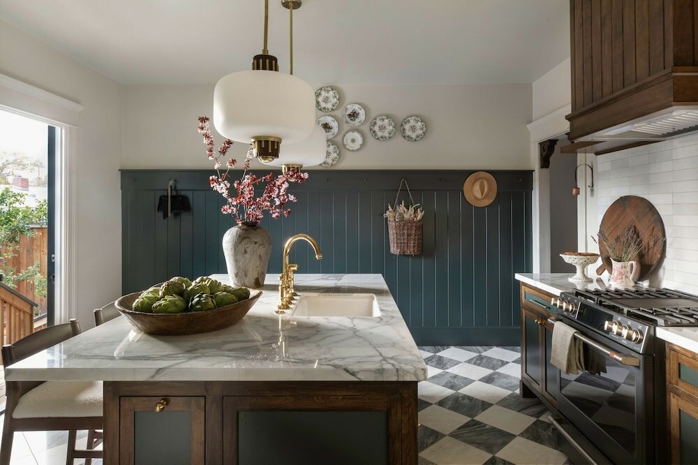 Фото A White Jasmine Inn