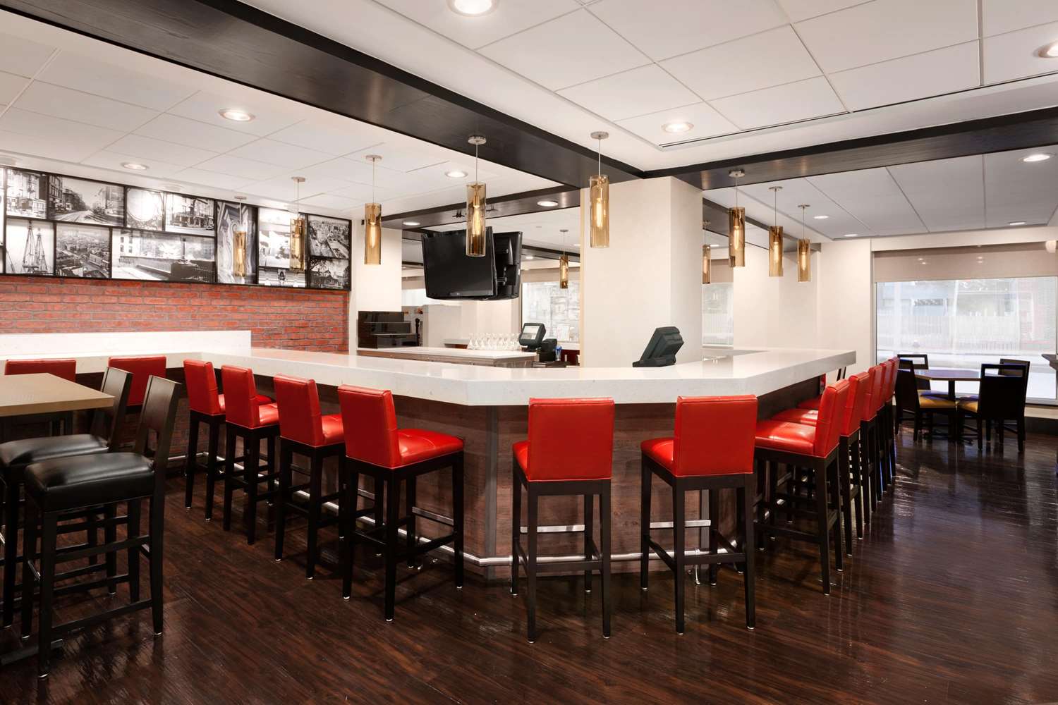 Фото Wyndham Boston Beacon Hill