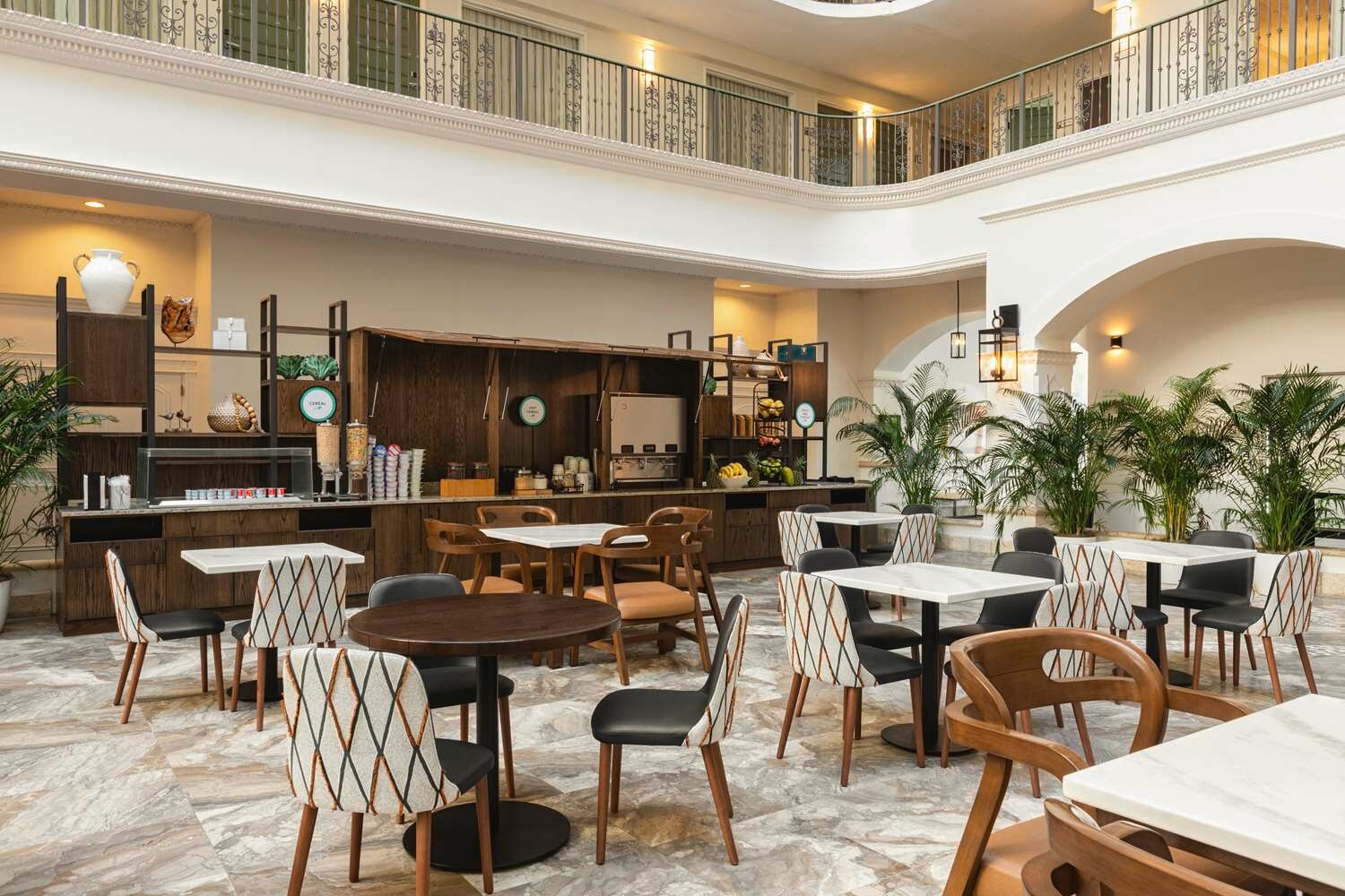 Фото Embassy Suites by Hilton Fort Lauderdale 17th Street 