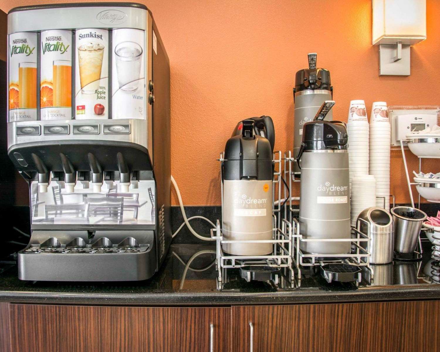 Фото Sleep Inn & Suites Medical Center