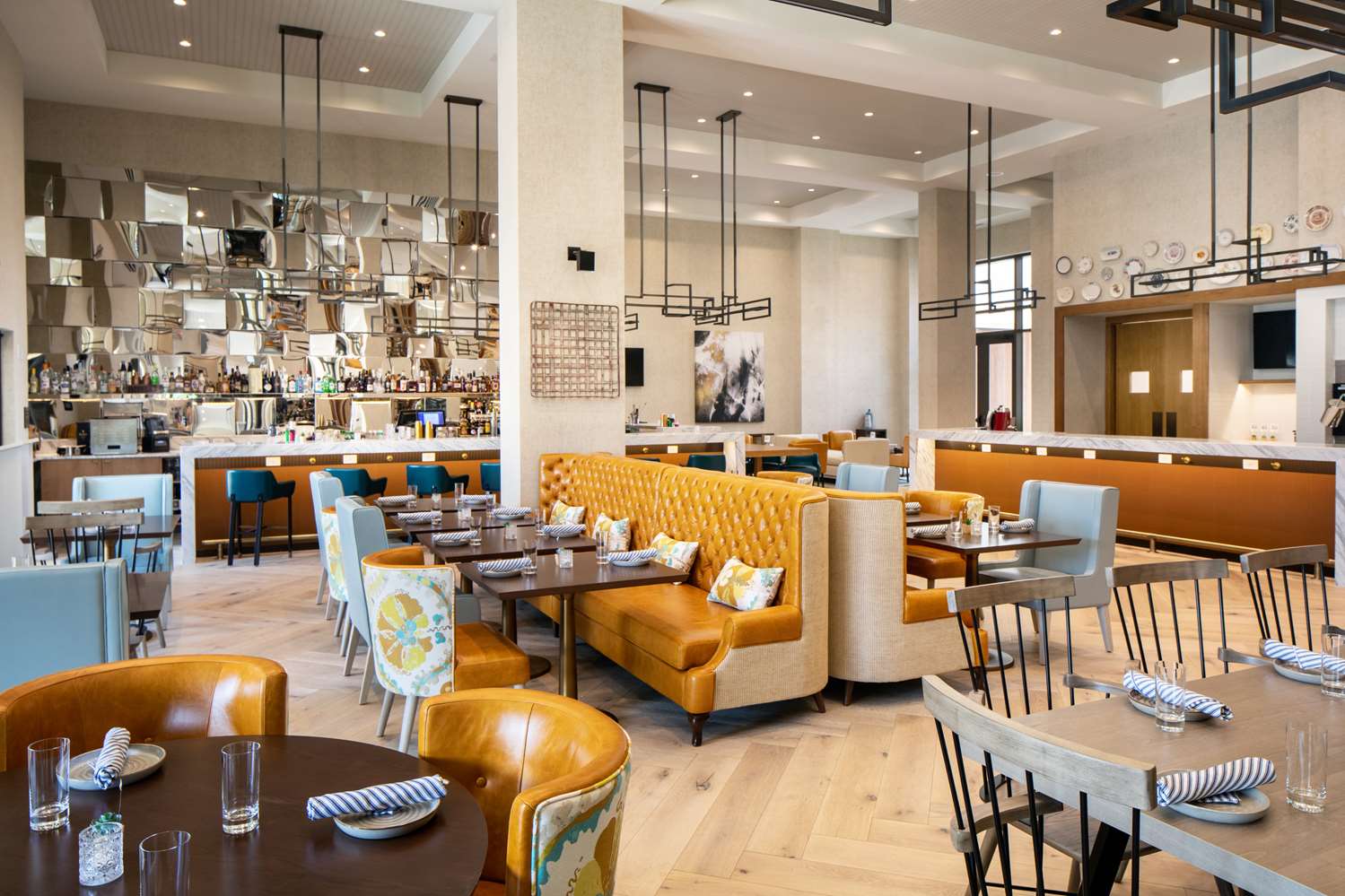 Фото Canopy by Hilton Charlotte Southpark