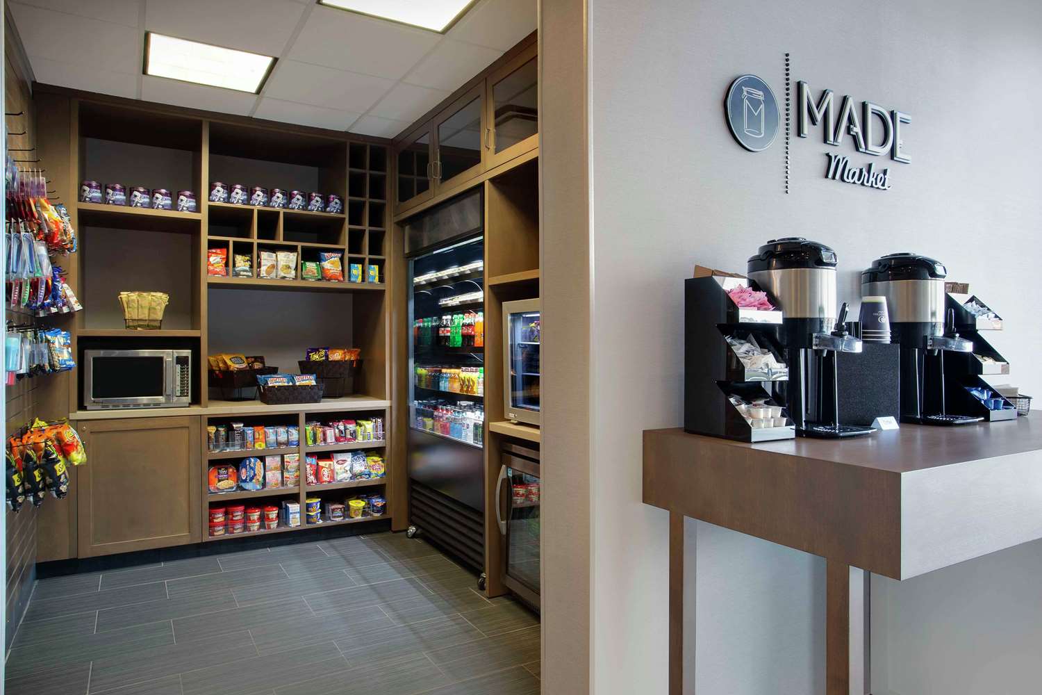 Фото DoubleTree by Hilton Chicago Midway Airport