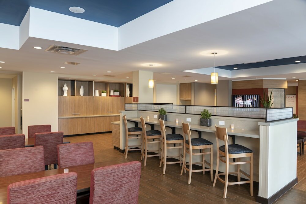 Фото TownePlace Suites by Marriott Louisville North