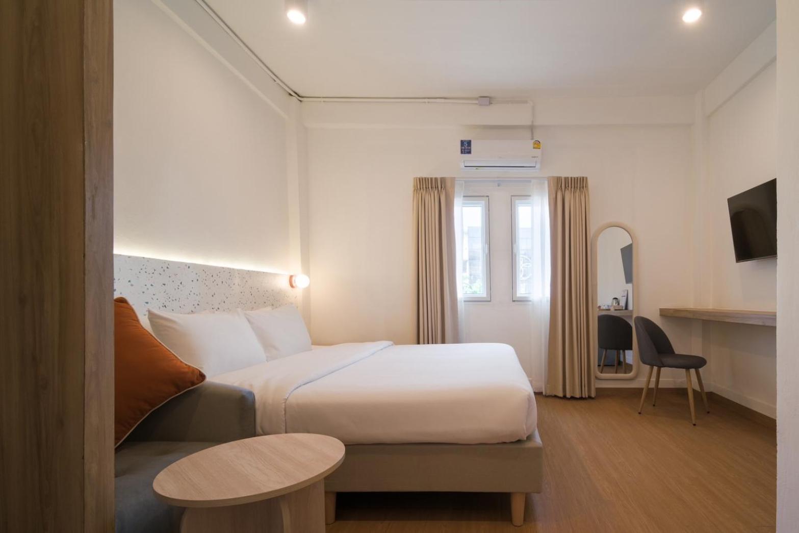 Фото Hotel Papa Bangkok Siriraj