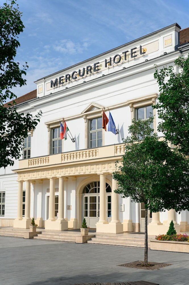 Фото Mercure Szekesfehervar Magyar Kiraly