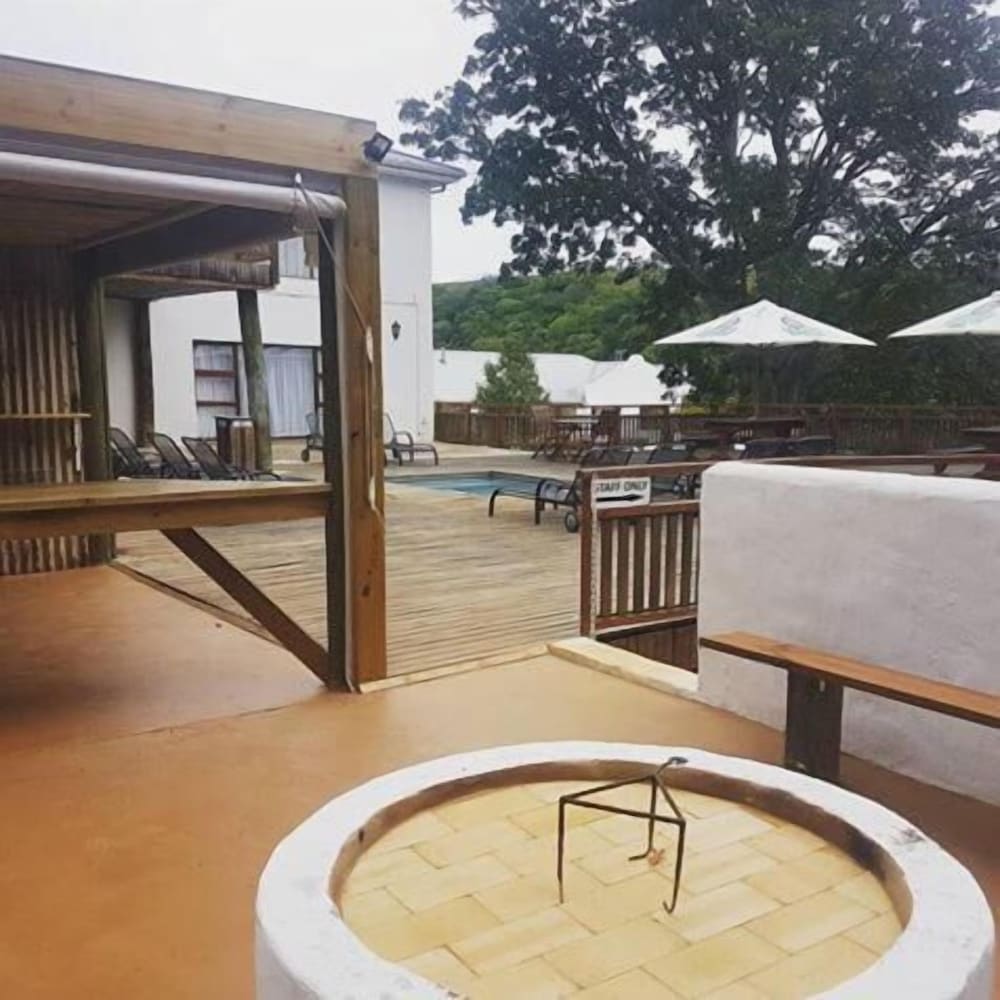 Фото Assegaaibosch Country Lodge