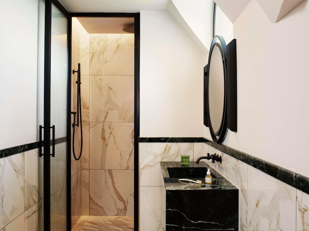 Фото Hyde London City