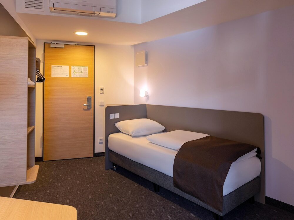 Фото B&b Hotel Bad Hersfeld