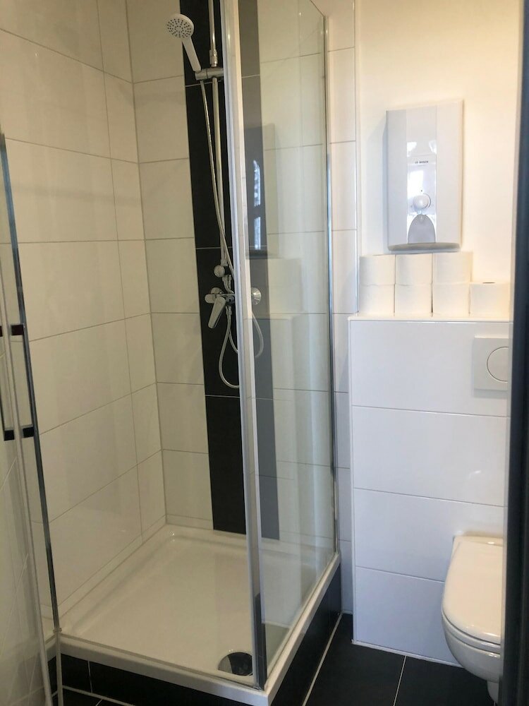 Фото Hotel Schwaferts