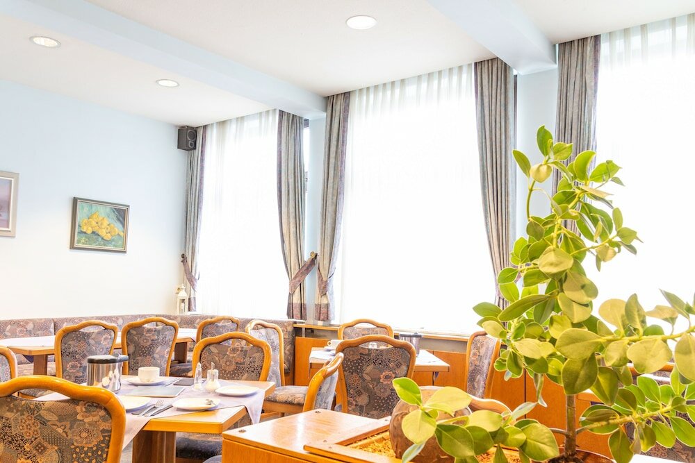 Фото Hotel Kelkheimer Hof