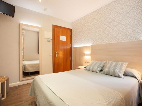 Фото Hostal Fernando