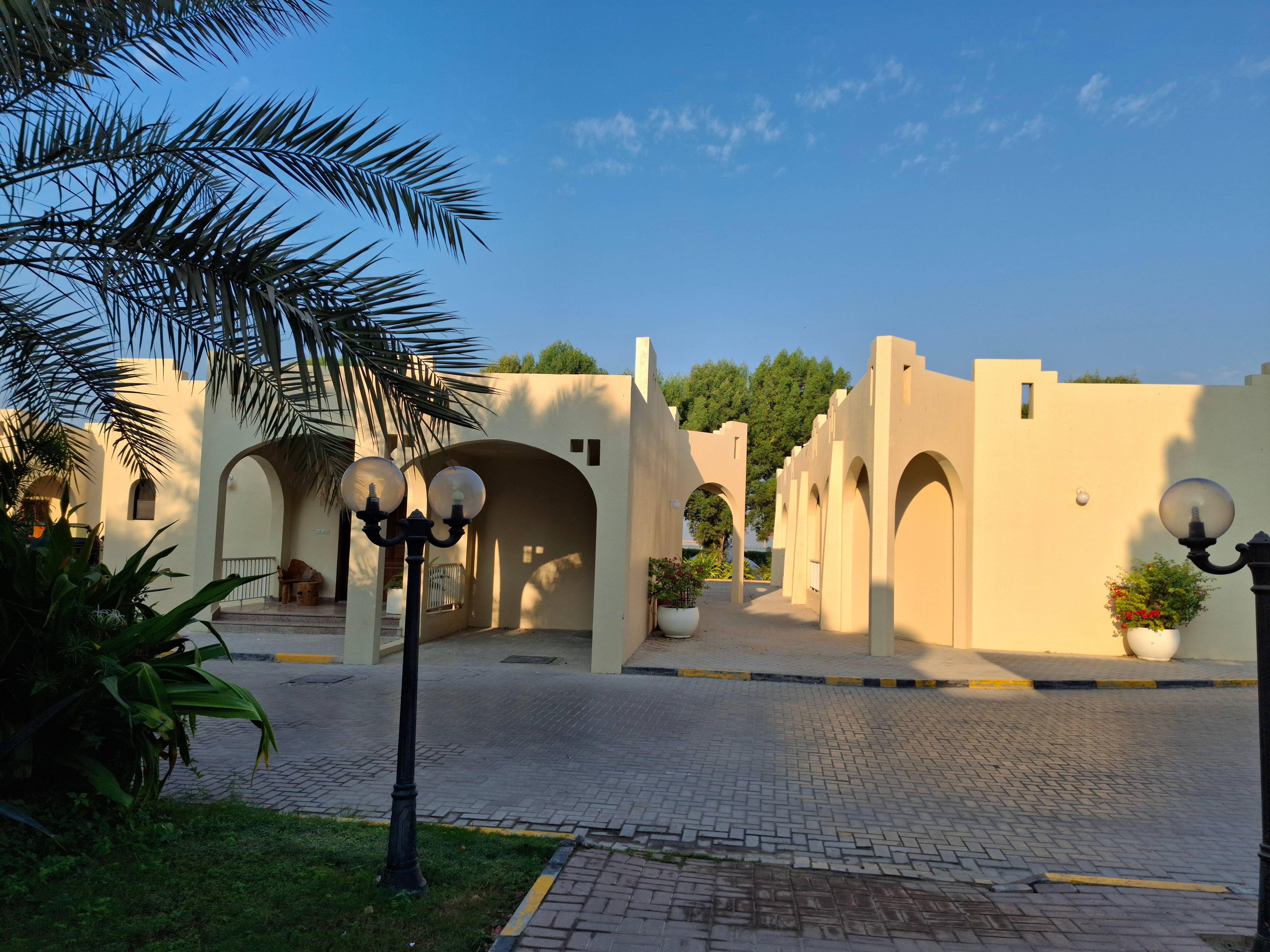 Фото Umm Al Quwain Beach Hotel