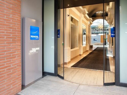 Внешний вид отеля Novotel Toulouse Centre Wilson в Тулузе, фото 5
