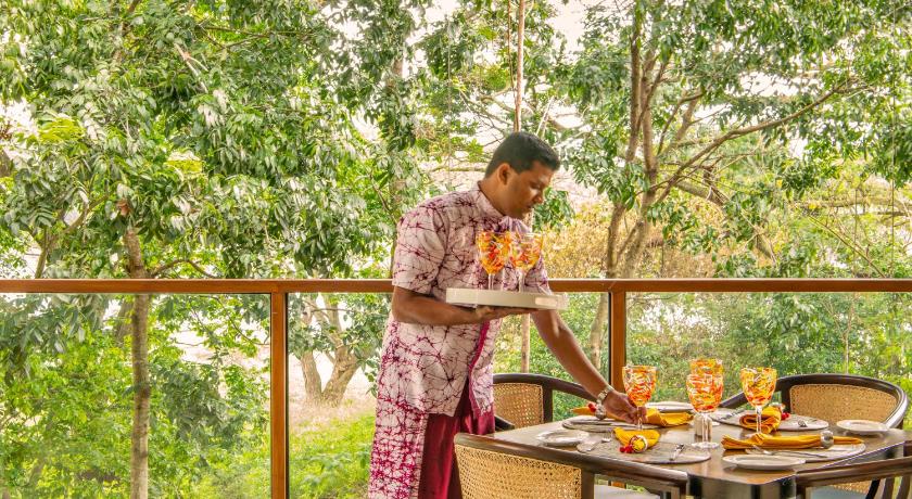 Фото Jetwing Kandy Gallery