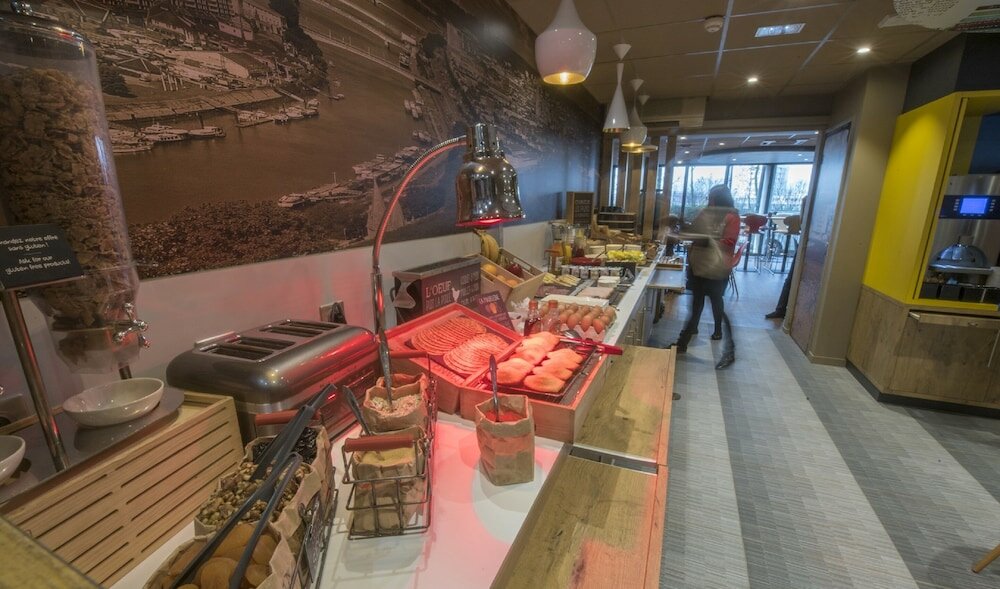 Фото ibis Rouen Centre Champ-de-Mars