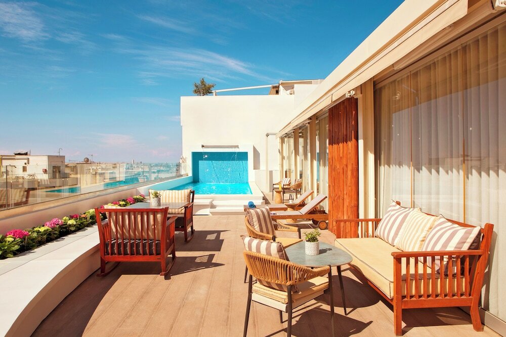 Фото Wyndham Athens Residence