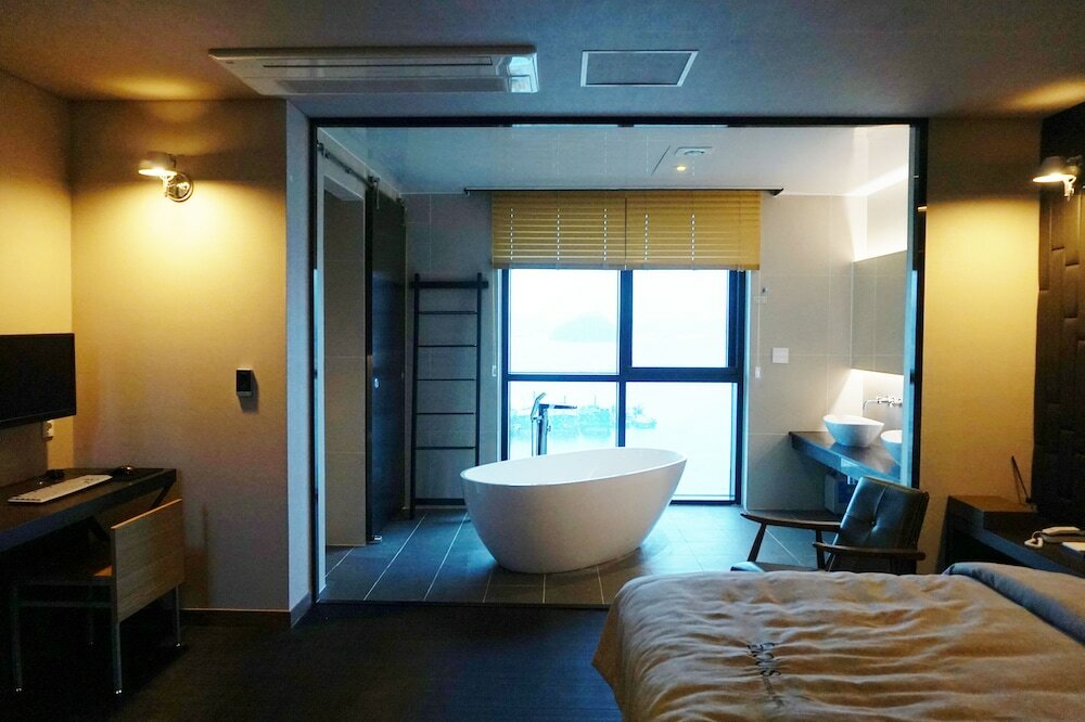Фото Louis Boutique Hotel
